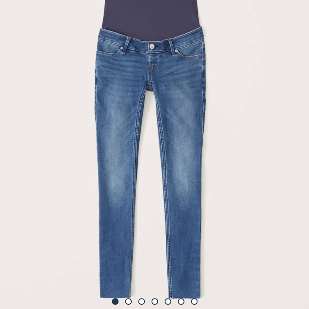 Abercrombie Maternity Jeans- 25S in Dark